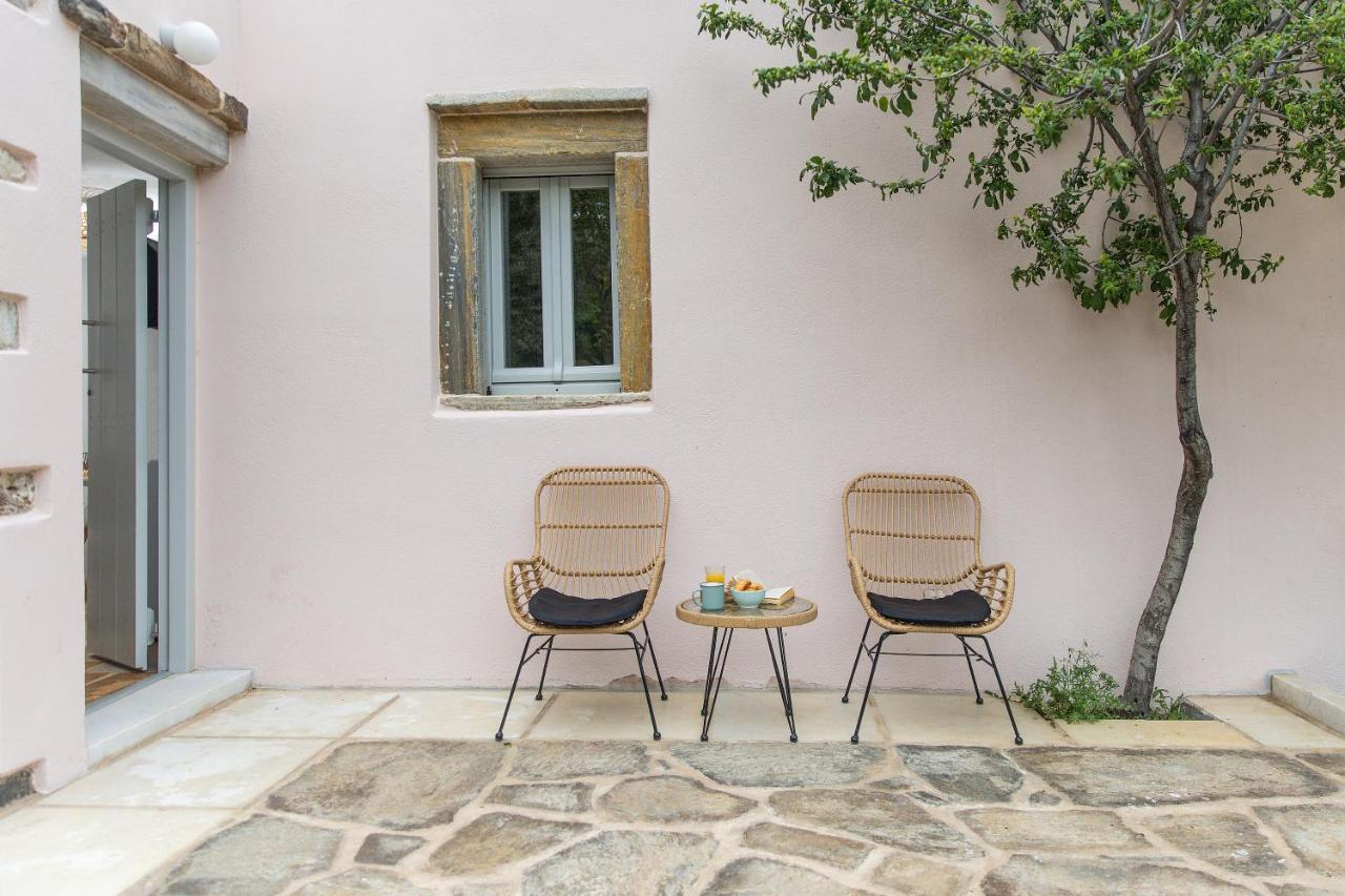 Serenity Village Aperathos ภายนอก รูปภาพ