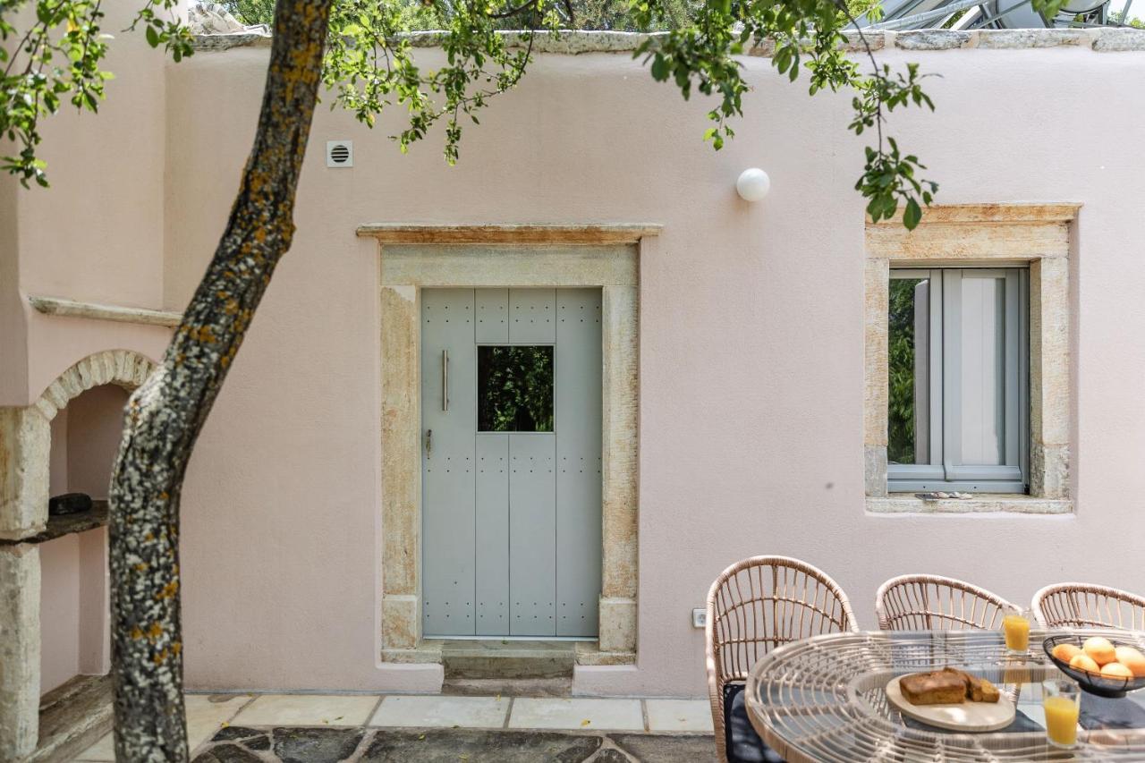 Serenity Village Aperathos ภายนอก รูปภาพ