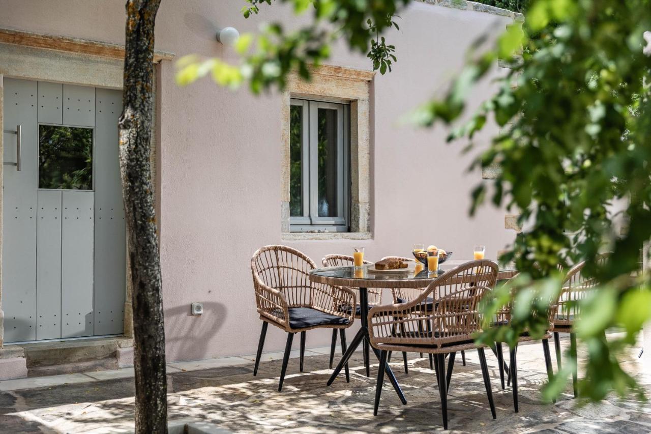 Serenity Village Aperathos ภายนอก รูปภาพ